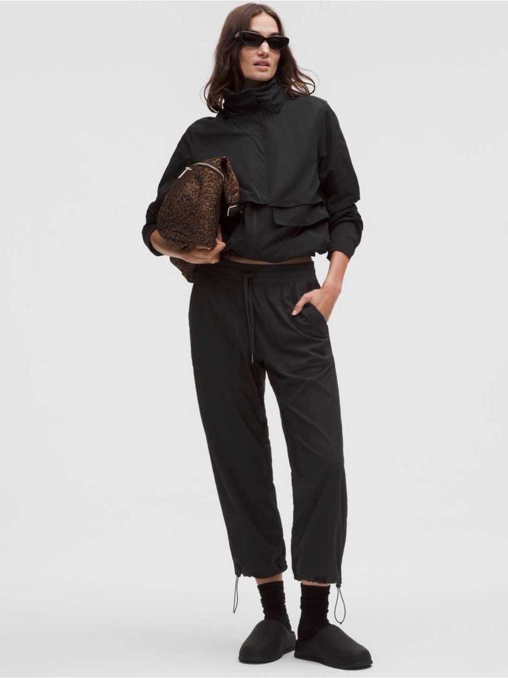 NWT Lululemon Dance Studio Relaxed-Fit Mid-Rise Cropped Pant in Black Size XL